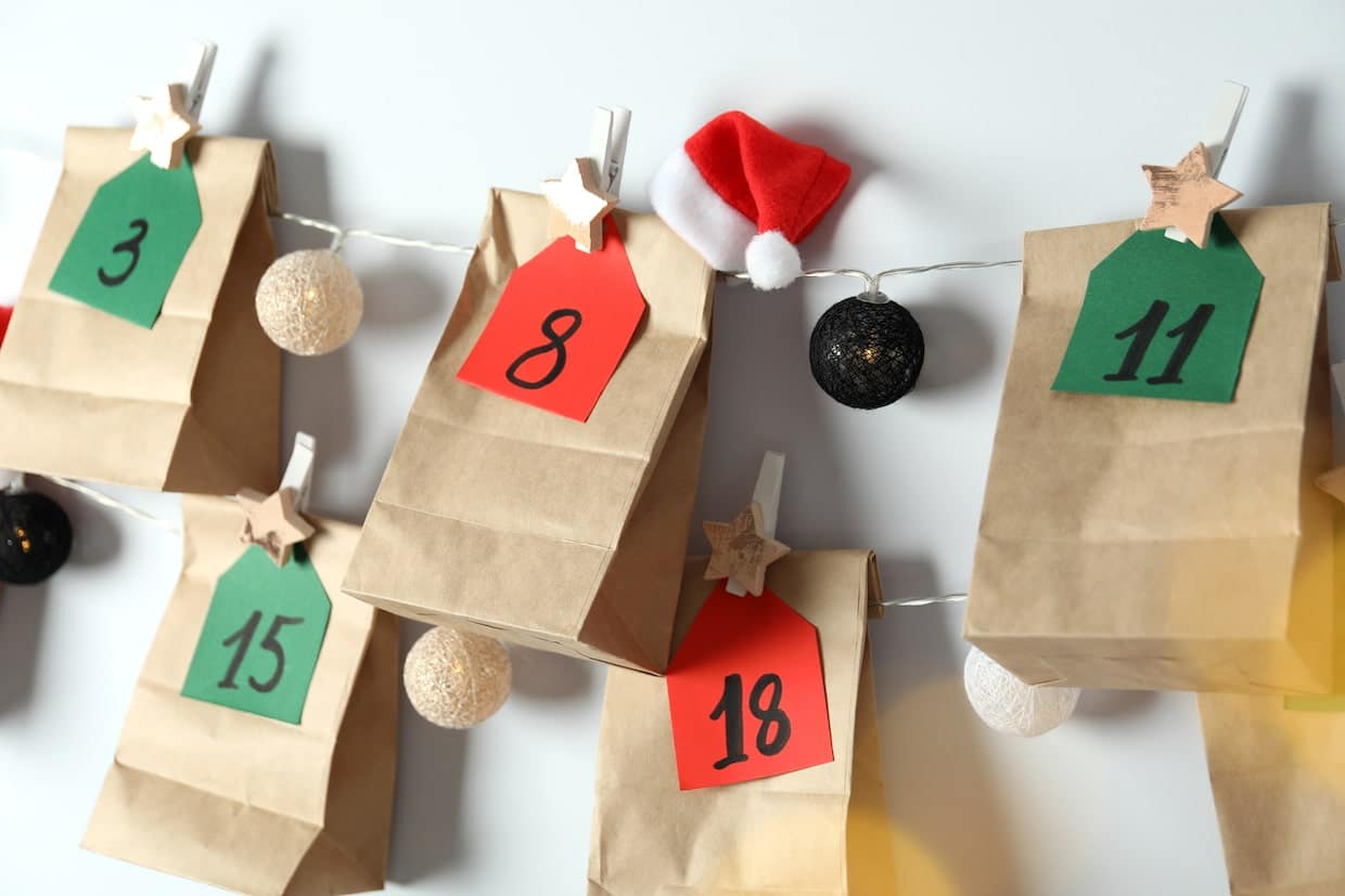 Weihnachtsbasteln in der Grundschule - Adventskalender